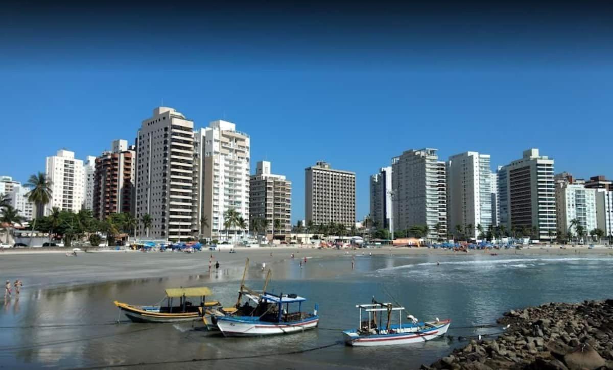 גוארויה Apto Com Garagem E Lavanderia Em Frente A Praia מראה חיצוני תמונה